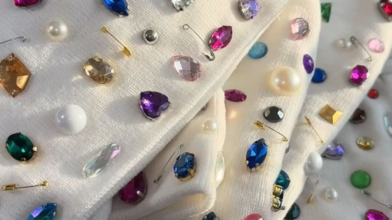 Embroidered-Gems-on-Fabric